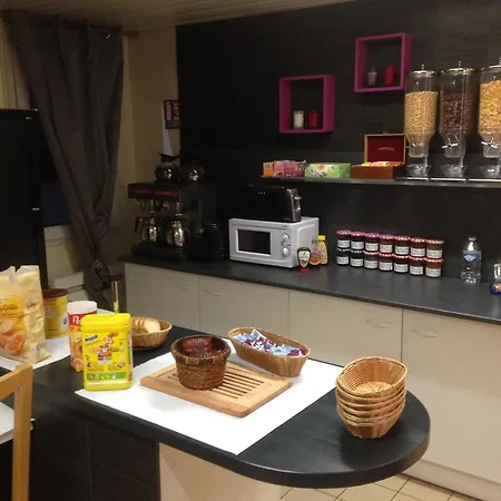 M&r 호텔
