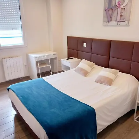 Hotel M&r